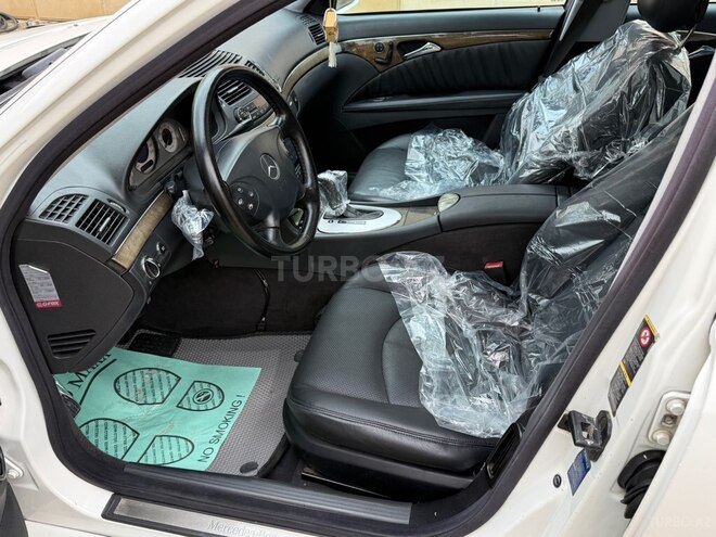 Mercedes E 320 2003, 264,200 km - 3.2 l - Gəncə