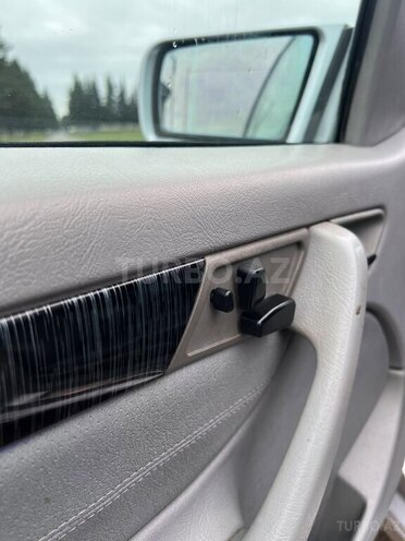 Mercedes C 240 1999, 468,504 km - 2.4 l - Lənkəran