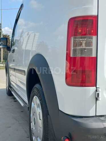 Ford Tourneo Connect 2006, 271,604 km - 1.8 l - Sabirabad