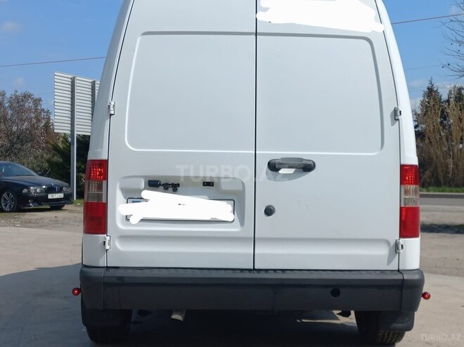 Ford Tourneo Connect 2006, 271,604 km - 1.8 l - Sabirabad