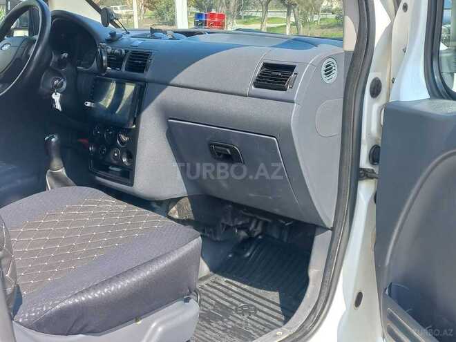 Ford Tourneo Connect 2006, 271,604 km - 1.8 l - Sabirabad
