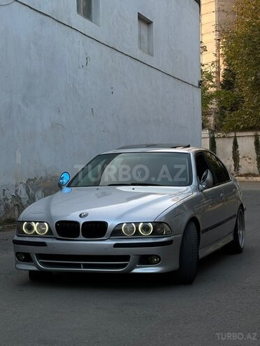 BMW 525 2001, 297,000 km - 2.5 л - Bakı