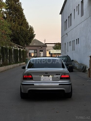BMW 525 2001, 297,000 km - 2.5 л - Bakı