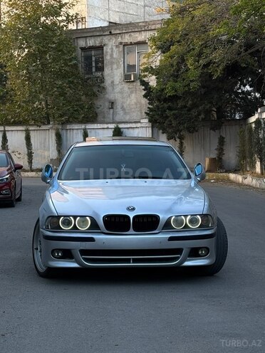 BMW 525 2001, 297,000 km - 2.5 л - Bakı
