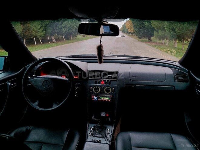 Mercedes C 230 2000, 285,391 km - 2.3 l - Bakı