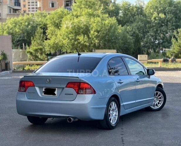 Honda Civic 2006, 496,000 km - 1.3 л - Bakı