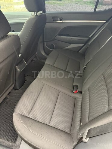 Hyundai Elantra 2018, 43,039 km - 2.0 л - Sumqayıt