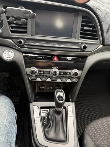 Hyundai Elantra 2018, 43,039 km - 2.0 л - Sumqayıt