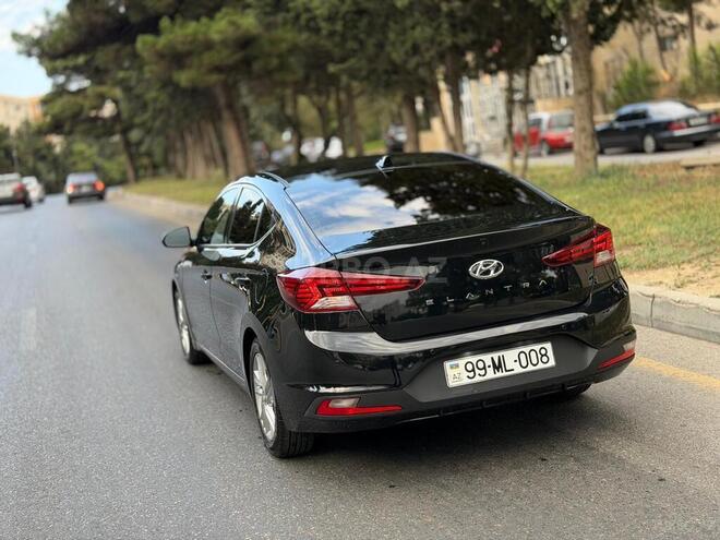 Hyundai Elantra 2019, 228,527 km - 2.0 л - Bakı