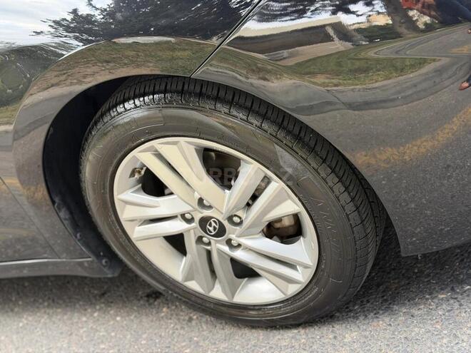 Hyundai Elantra 2019, 228,527 km - 2.0 л - Bakı
