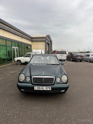 Mercedes E 240 1999, 325,408 km - 2.4 л - Bakı