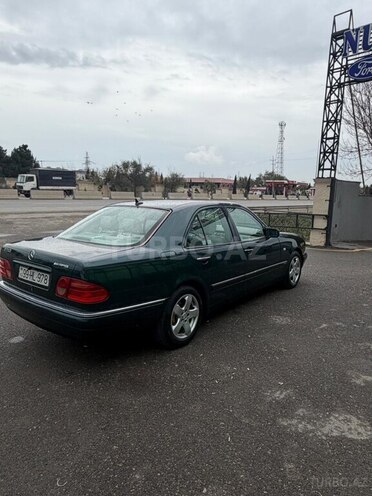Mercedes E 240 1999, 325,408 km - 2.4 л - Bakı