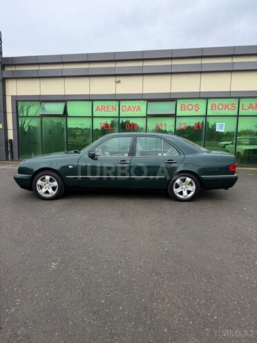 Mercedes E 240 1999, 325,408 km - 2.4 л - Bakı