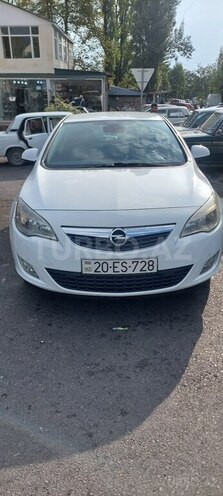 Opel Astra 2010, 260,000 km - 1.4 l - Qəbələ