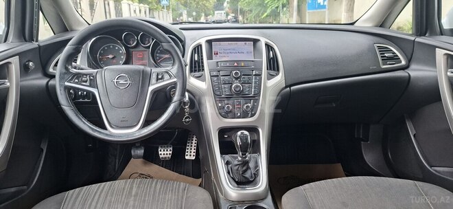 Opel Astra 2010, 260,000 km - 1.4 l - Qəbələ