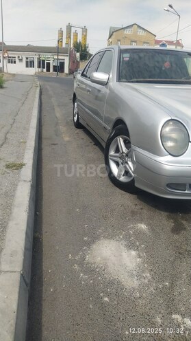 Mercedes E 220 2000, 372,000 km - 2.2 l - Bakı