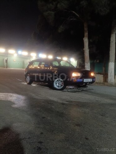 Volkswagen Golf 1993, 200,222 km - 1.8 l - Bakı
