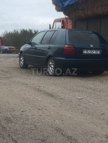 Volkswagen Golf 1993, 200,222 km - 1.8 l - Bakı