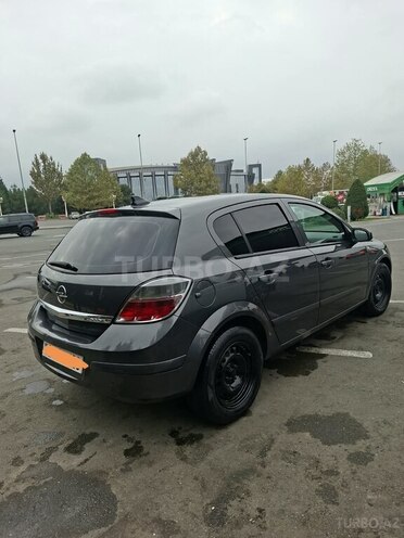 Opel Astra 2009, 230,000 km - 1.4 l - Gəncə