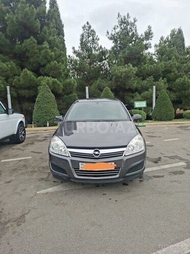 Opel Astra 2009, 230,000 km - 1.4 l - Gəncə