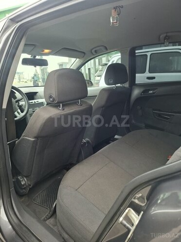 Opel Astra 2009, 230,000 km - 1.4 l - Gəncə