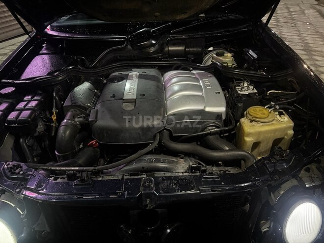 Mercedes E 220 2000, 219,654 km - 2.2 l - Sumqayıt