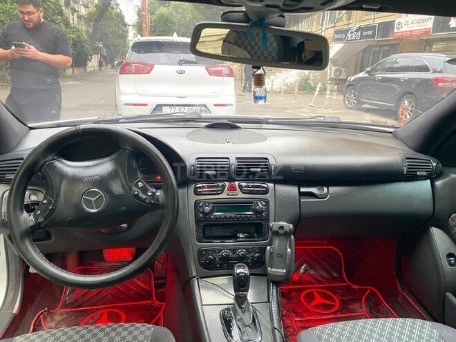 Mercedes C 200 2000, 400,000 km - 2.2 l - Bakı