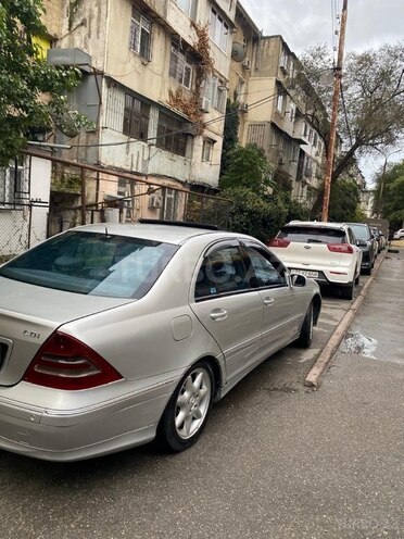 Mercedes C 200 2000, 400,000 km - 2.2 l - Bakı