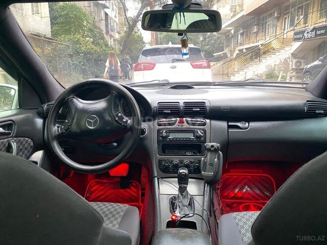 Mercedes C 200 2000, 400,000 km - 2.2 l - Bakı