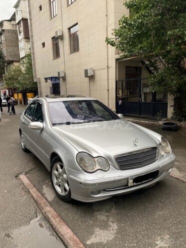 Mercedes C 200 2000, 400,000 km - 2.2 l - Bakı