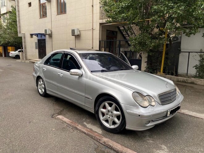 Mercedes C 200 2000, 400,000 km - 2.2 l - Bakı
