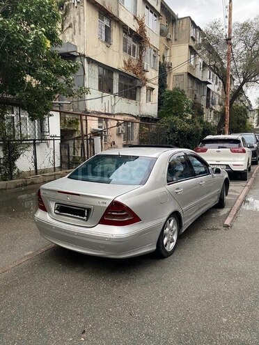 Mercedes C 200 2000, 400,000 km - 2.2 l - Bakı