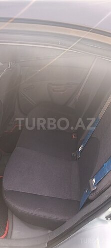 Kia Rio 2009, 248,390 km - 1.4 l - Qax