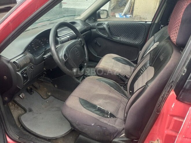 Opel Astra 1994, 697,356 km - 1.7 l - Bakı