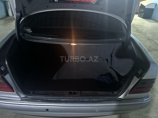 Mercedes E 240 1999, 390,000 km - 2.4 л - Bakı