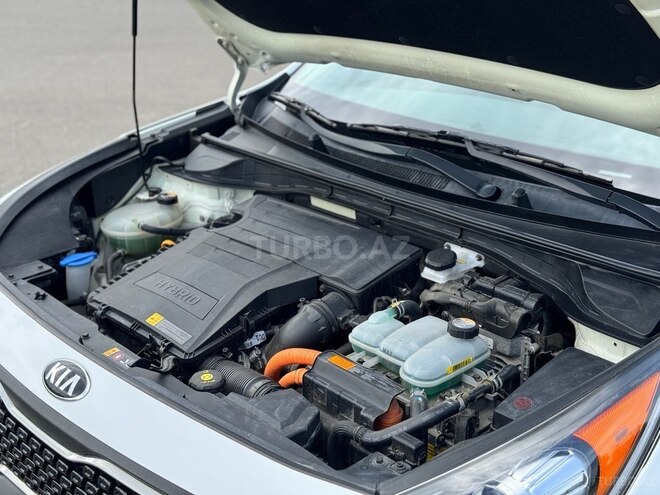 Kia Niro 2018, 110,000 km - 1.6 l - Gəncə