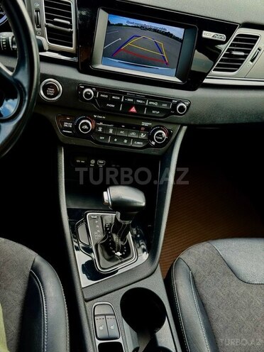 Kia Niro 2018, 110,000 km - 1.6 l - Gəncə