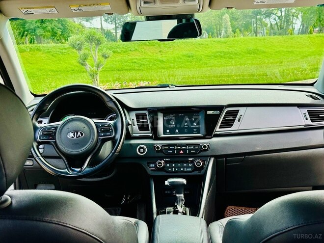 Kia Niro 2018, 110,000 km - 1.6 l - Gəncə
