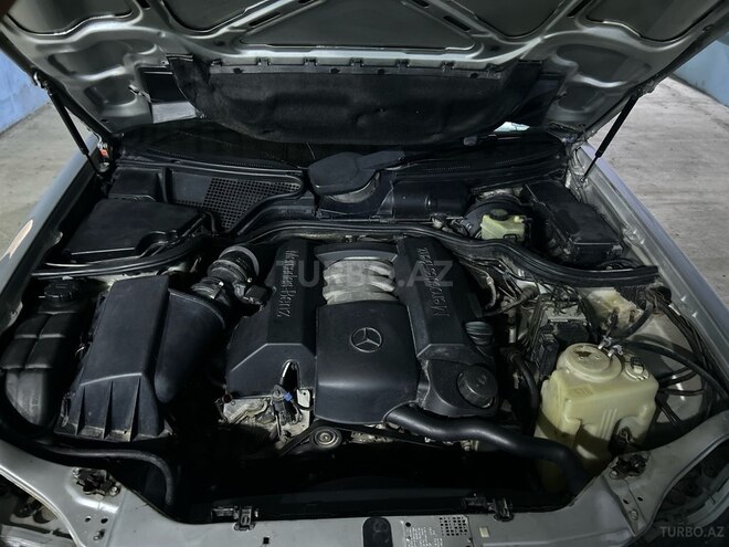 Mercedes E 240 1999, 390,000 km - 2.4 л - Bakı
