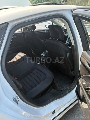 Ford Fusion (North America) 2013, 220,000 km - 2.0 л - Bakı