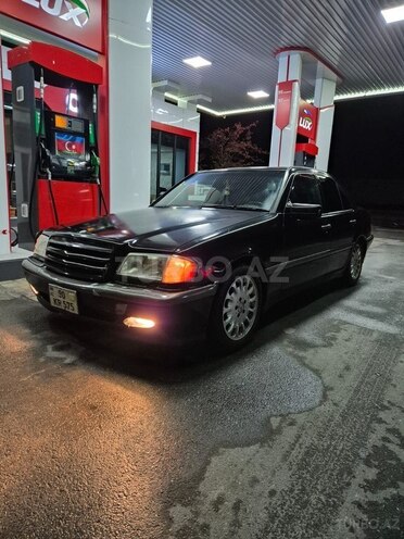 Mercedes C 230 2000, 385,000 km - 2.3 l - İmişli