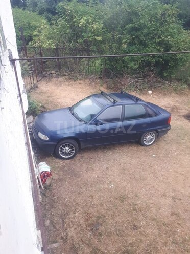 Opel Astra 1994, 400,000 km - 1.6 л - Bakı