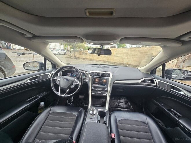 Ford Fusion (North America) 2017, 270,000 km - 2.0 л - Bakı