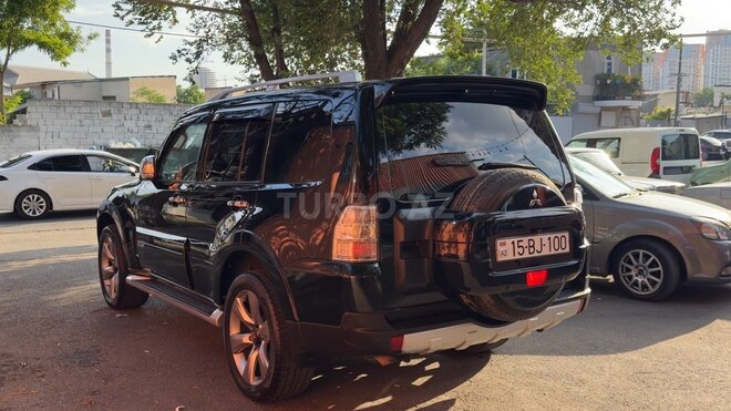 Mitsubishi Pajero 2008, 250,000 km - 3.0 л - Bakı