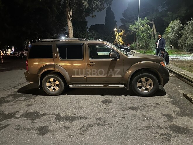 Nissan Pathfinder 2005, 320,065 km - 4.0 l - Sumqayıt