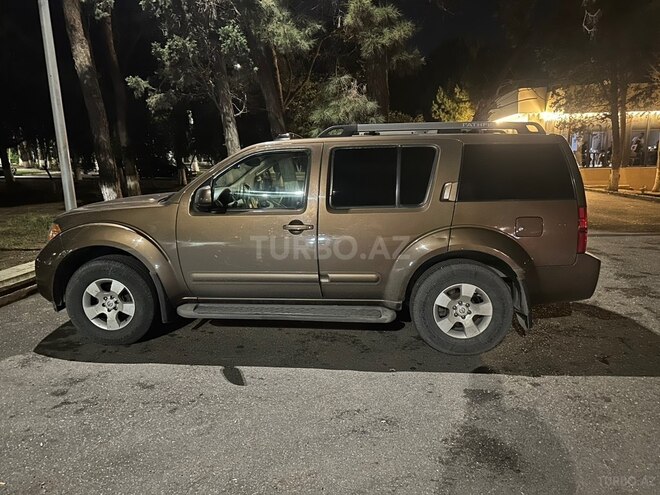 Nissan Pathfinder 2005, 320,065 km - 4.0 l - Sumqayıt