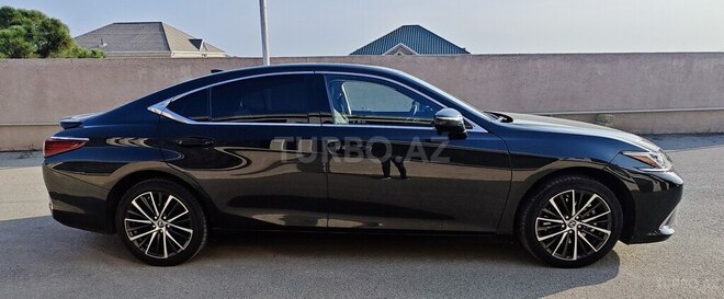 Lexus ES 300h 2022, 44,984 km - 2.5 л - Bakı