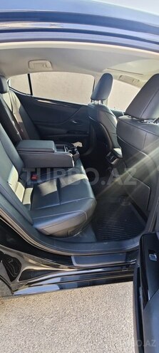 Lexus ES 300h 2022, 44,984 km - 2.5 л - Bakı