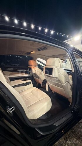 BMW 750 2010, 186,000 km - 4.4 л - Bakı