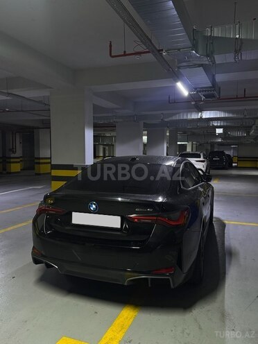 BMW i4 2025, 7,900 km - 0.0 l - Bakı